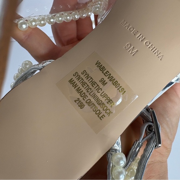 Steve Madden Viable Clear Pearl Bow Stiletto Heels Size 9 Bridal Prom Dressy - Picture 10 of 10